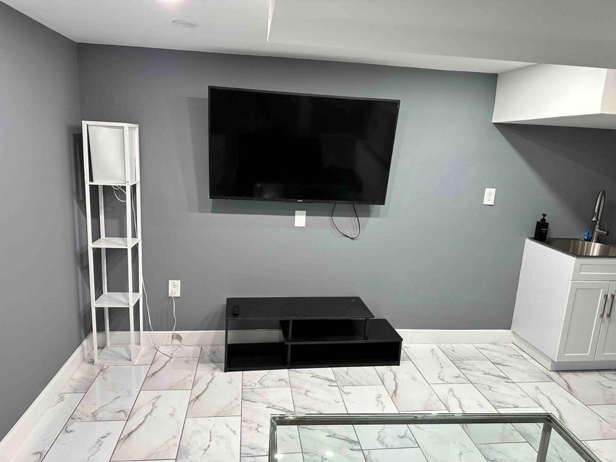Lovely Basement 1-Bedroom With Free Parking Waszyngton Zewnętrze zdjęcie